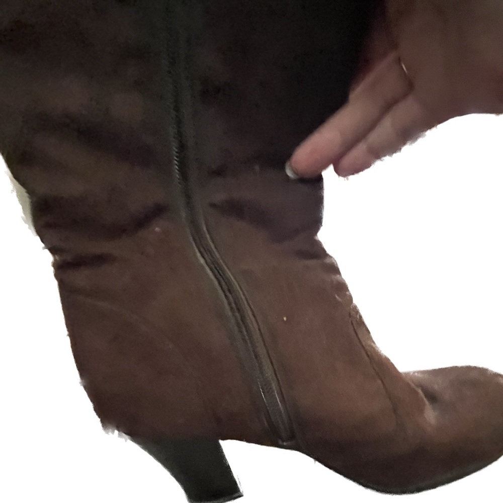 Vintage Ellemeno size 8 brown suede dress boots. Early 1990’s. Embroidered. EUC. - Picture 9 of 16